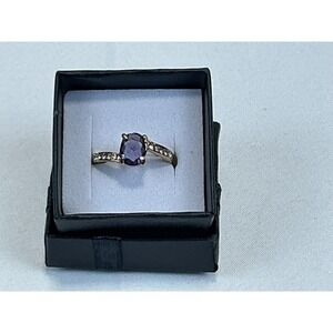 Gold Tone Purple Oval Stone Ring Size 6.5 Costume Jewelry Engagement Style